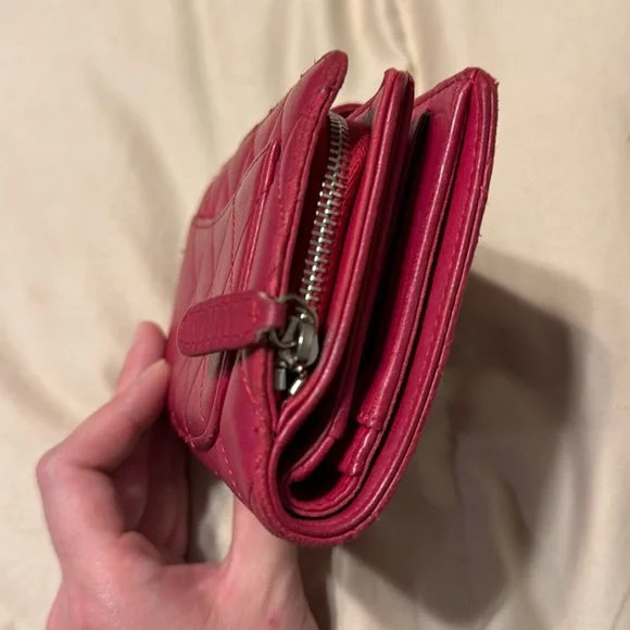 CHANEL • CC French Lambskin Wallet (RARE COLOR) - Picture 7 of 12